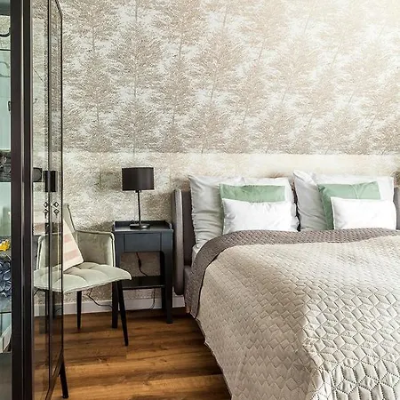 Harmonia Erkéllyel és Szaunaval